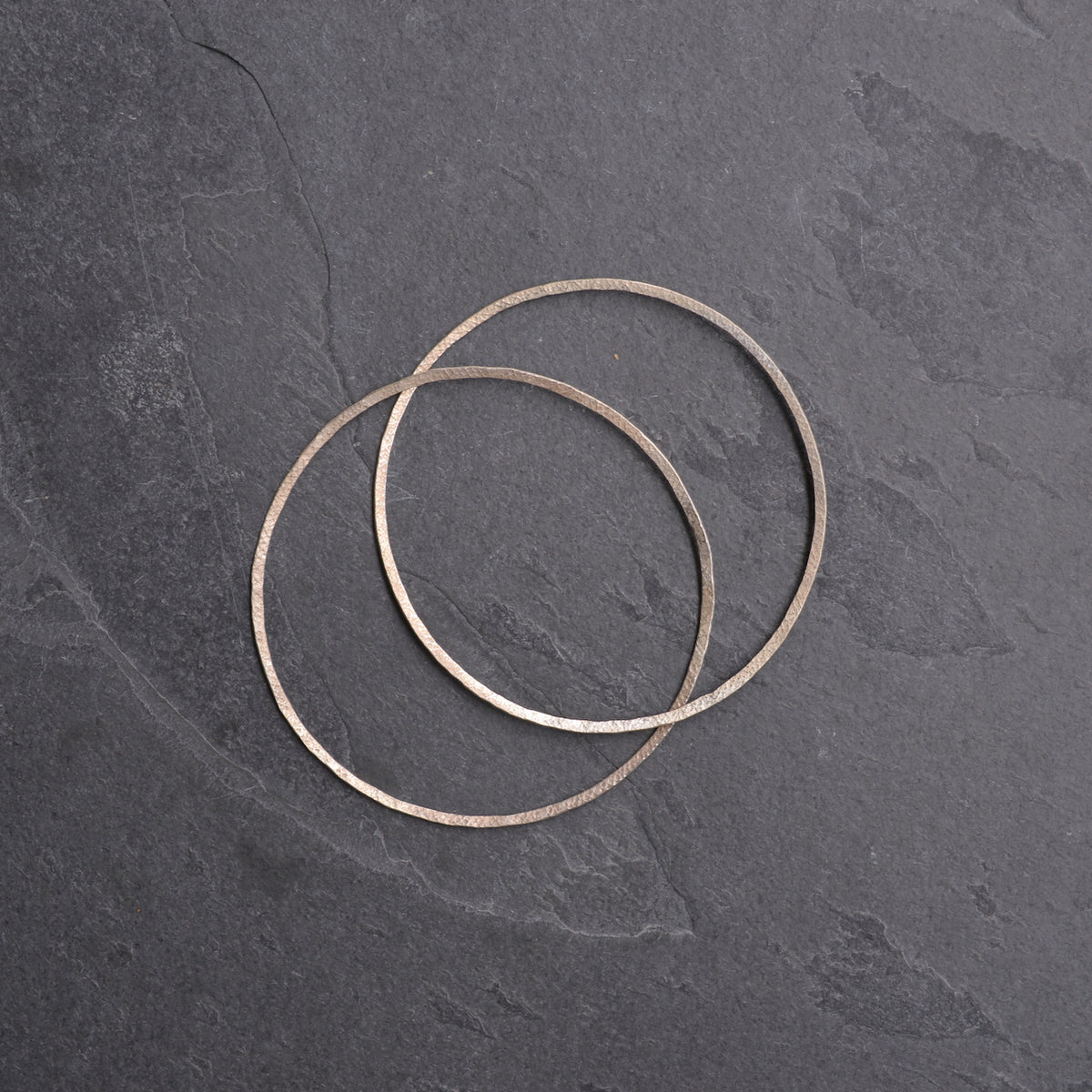 伊藤敦子｜Atsuko ITO｜バングル｜24-c007 – Roundabout & OUTBOUND