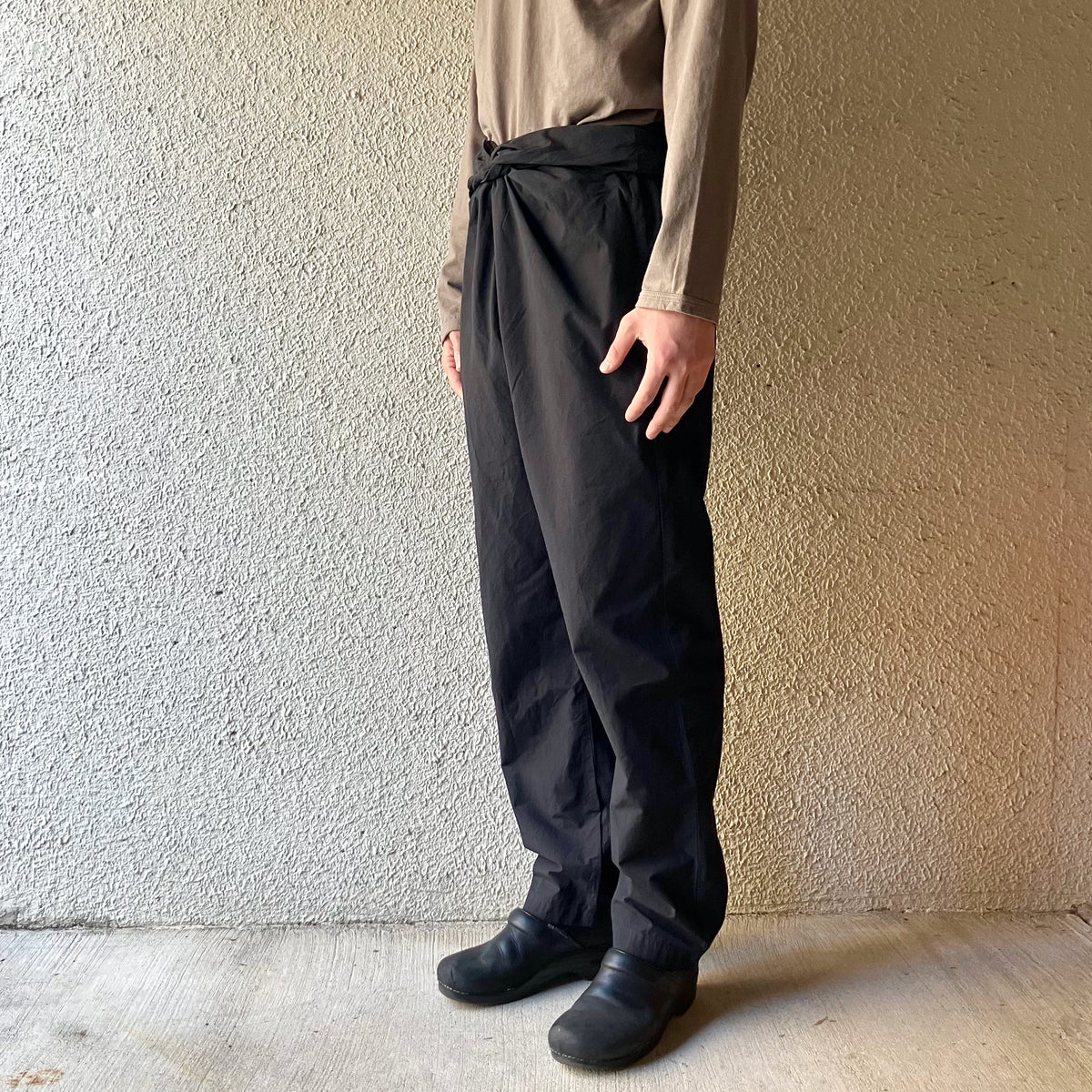 パンツ COSMIC WONDER cotton wrapped pants Black COSMIC WONDER Wrap Trouser / Black | Garmentory
