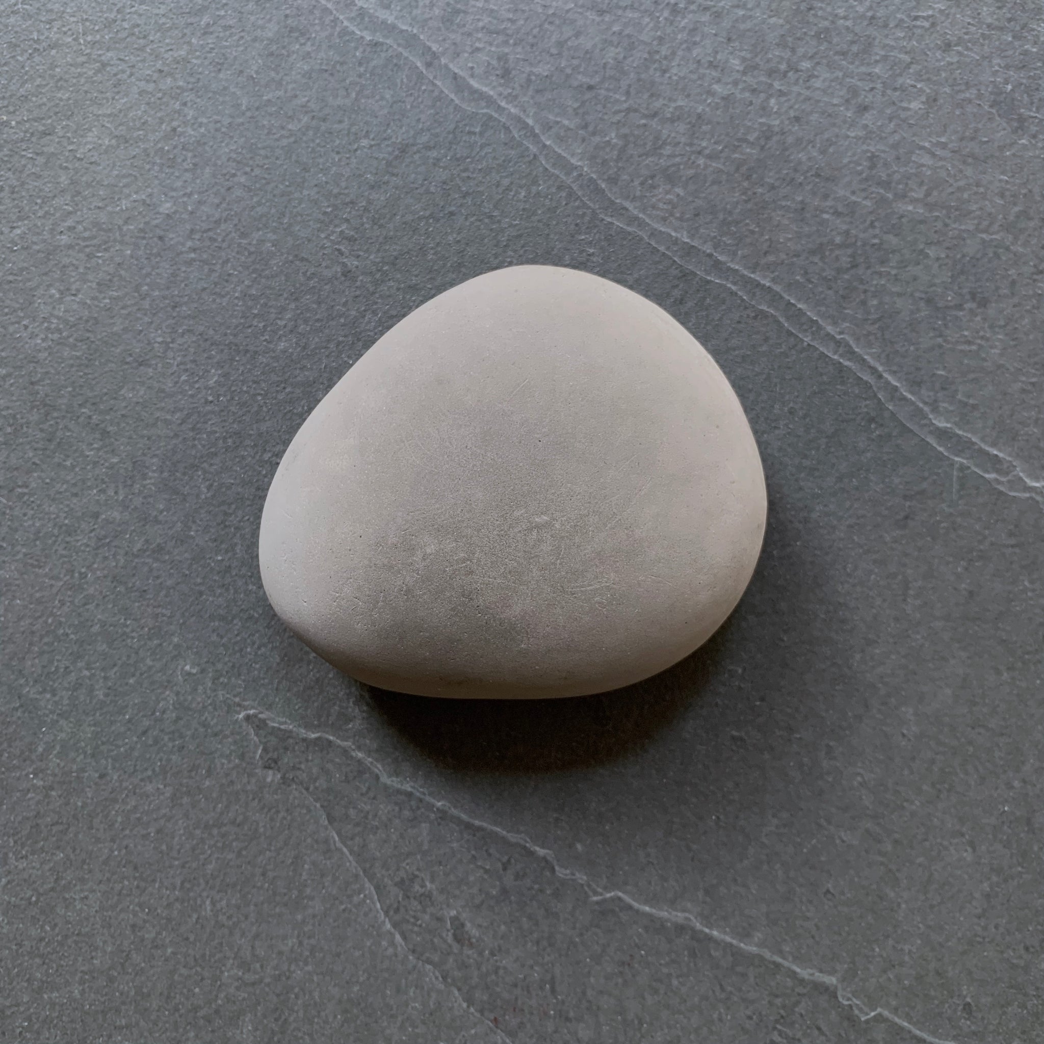 elemense | pottery stone diffuser | no.2