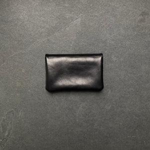COSMIC WONDER｜17CW83100｜Light leather card case ｜Black