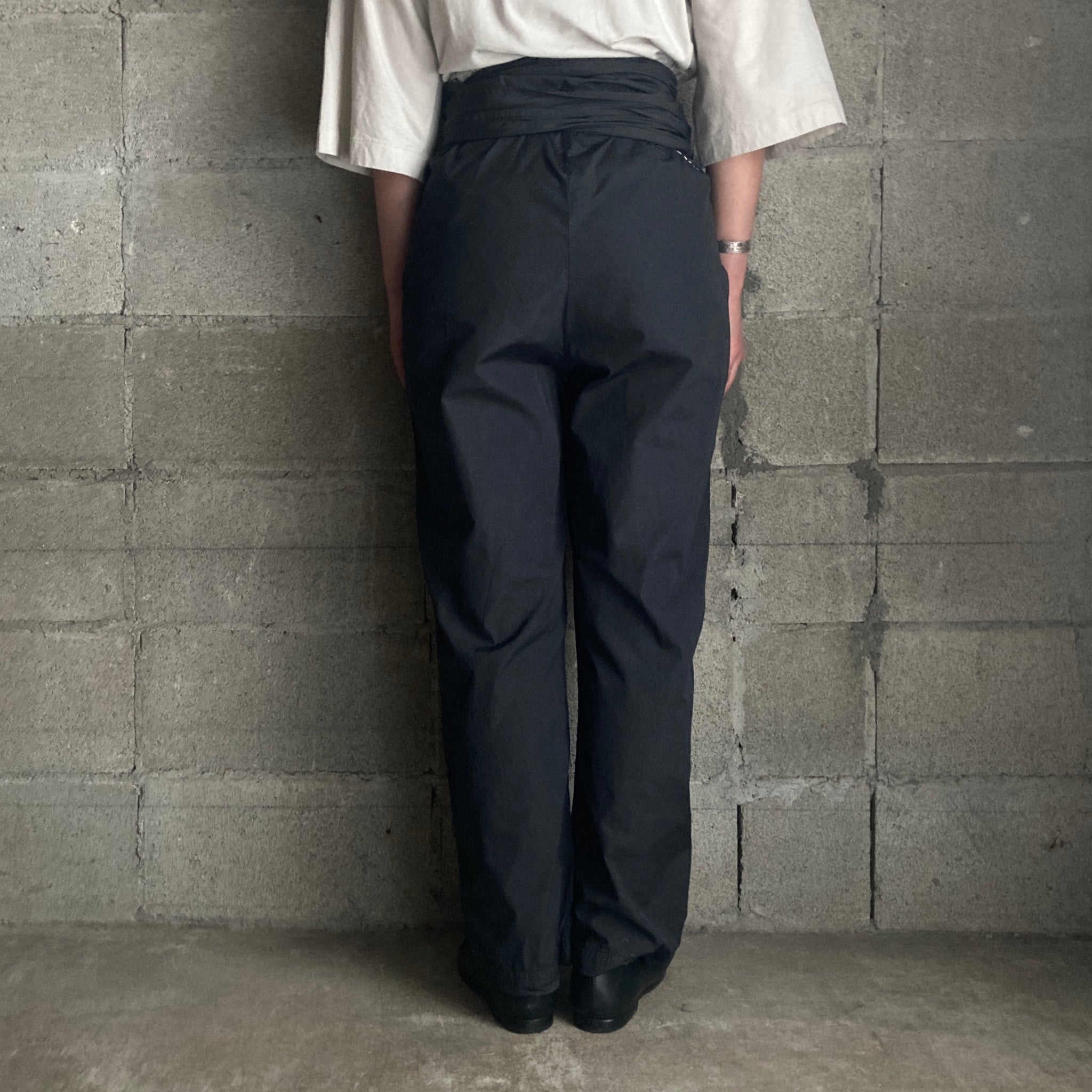 COSMIC WONDER｜20CW11122｜Suvin cotton broadcloth wrapped pants｜Sandalwood charcoal