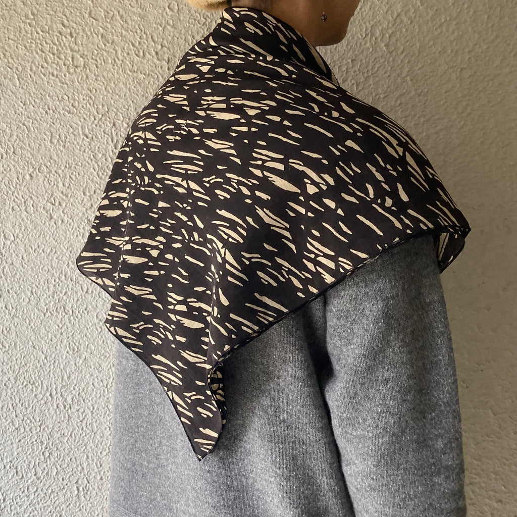 mills scarf｜Sparkle｜charcoal