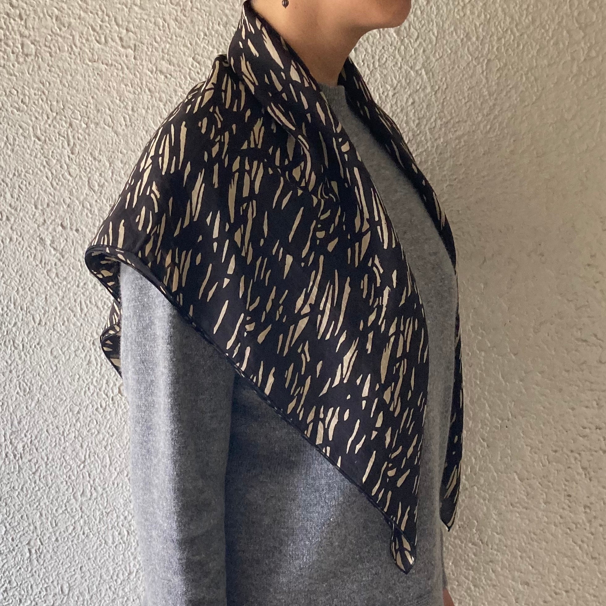 mills scarf｜Sparkle｜charcoal