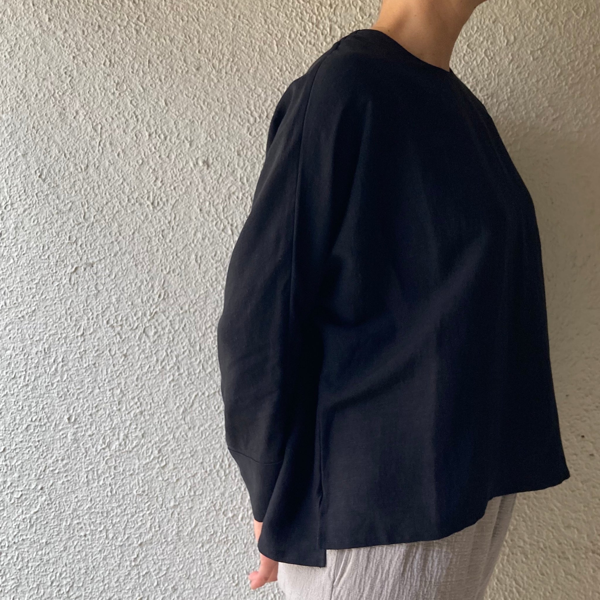 COSMIC WONDER｜22CW01204｜リネン ヴィスコースキャンバストップス｜Black