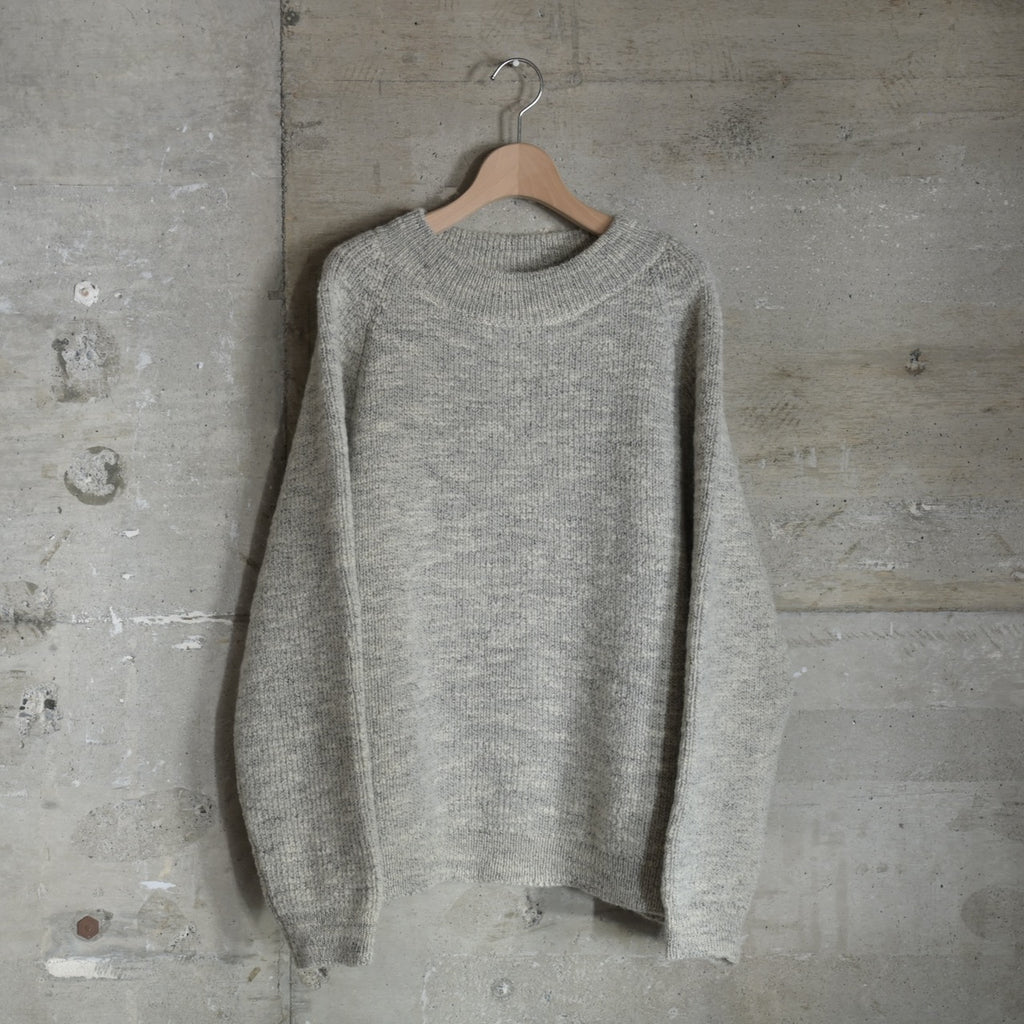 MITTAN｜KN-35｜ウルグアイスラブNMウールセーター｜白杢