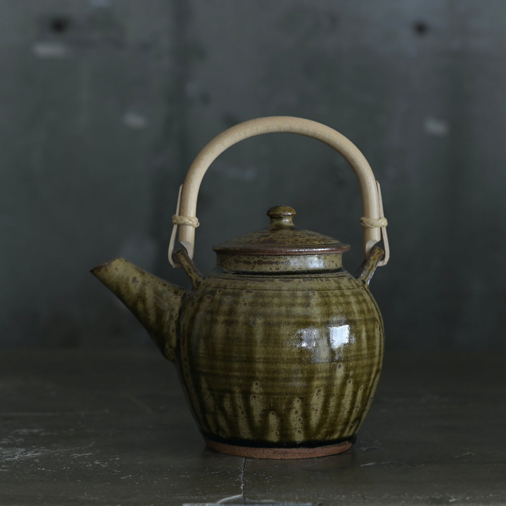 平山元康｜飴釉土瓶＜中＞｜25-097