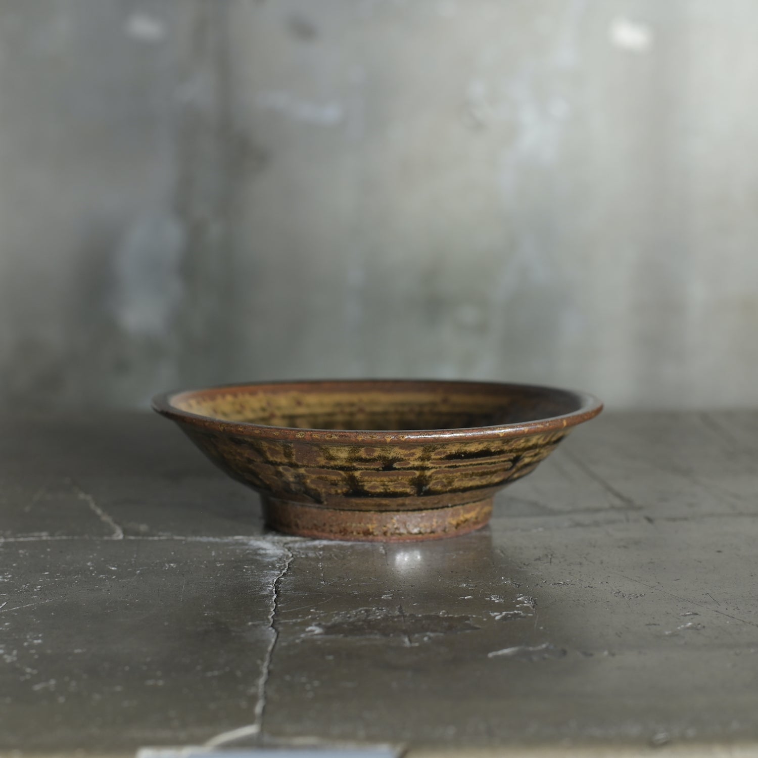 平山元康｜飴釉平鉢｜25-060