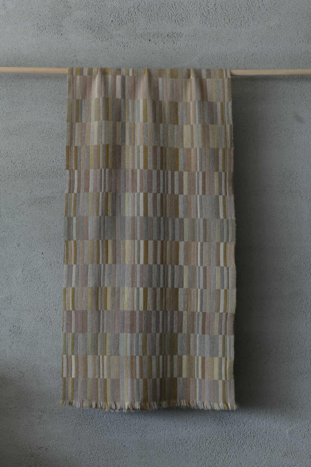 高見由香｜Yuka Takami｜カシミヤ二重織ストール タイルB｜M-9