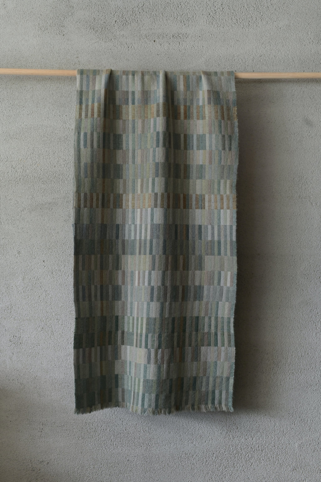 高見由香｜Yuka Takami｜カシミヤ二重織ストール たゆたう緑｜M-13