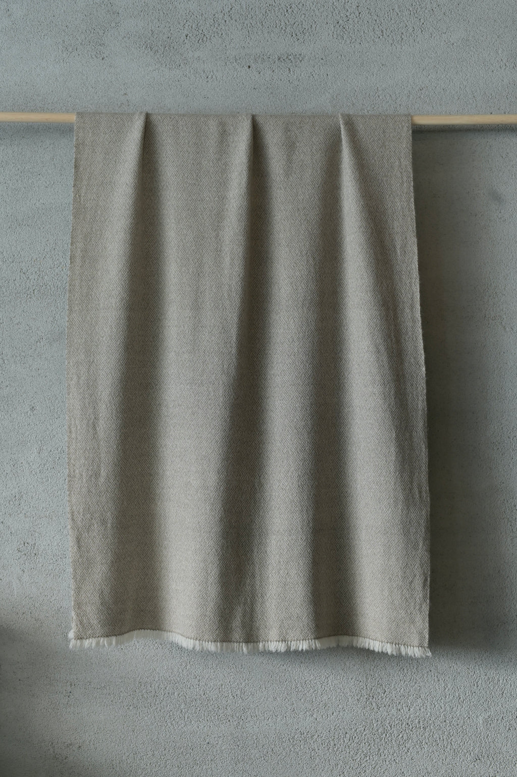 高見由香｜Yuka Takami｜カシミヤストール　冬の日に　薄茶｜M-30