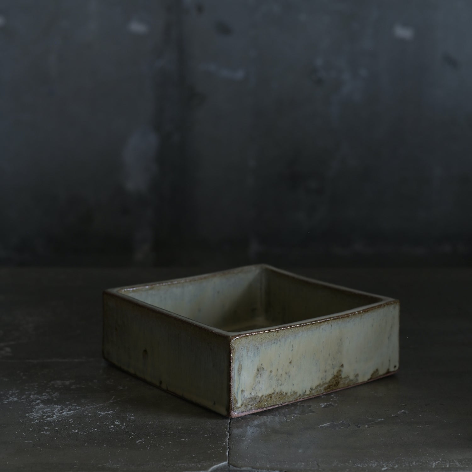 平山元康｜糠釉正角鉢｜25-034