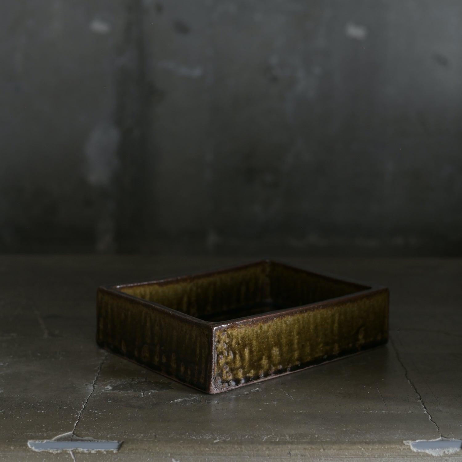 平山元康｜飴釉長角鉢｜25-033