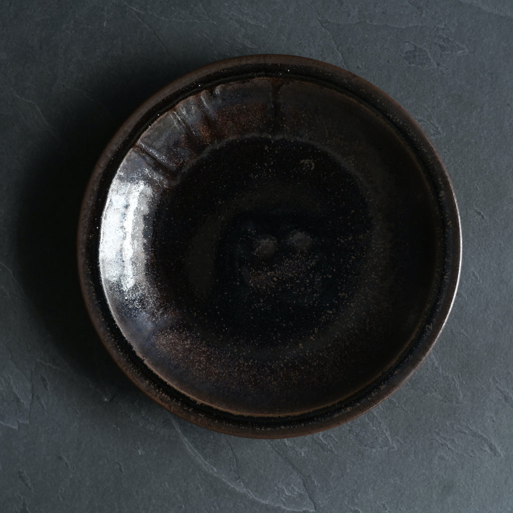 平山元康｜飴黒皿＜８寸＞｜25-043