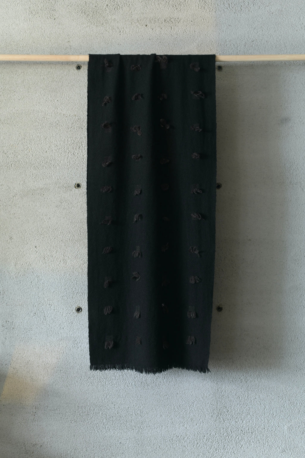 高見由香｜Yuka Takami｜カシミヤストール bird 黒に茶A｜M-38