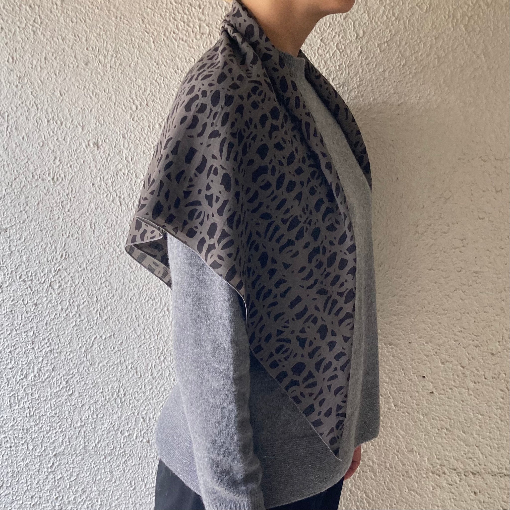 mills scarf｜Glint｜grey