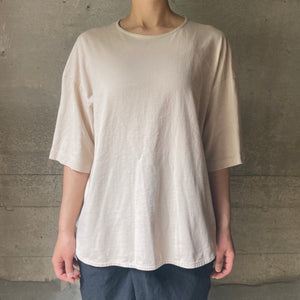 COSMIC WONDER｜02R02001｜Organic cotton t-shirt ｜Beeswax