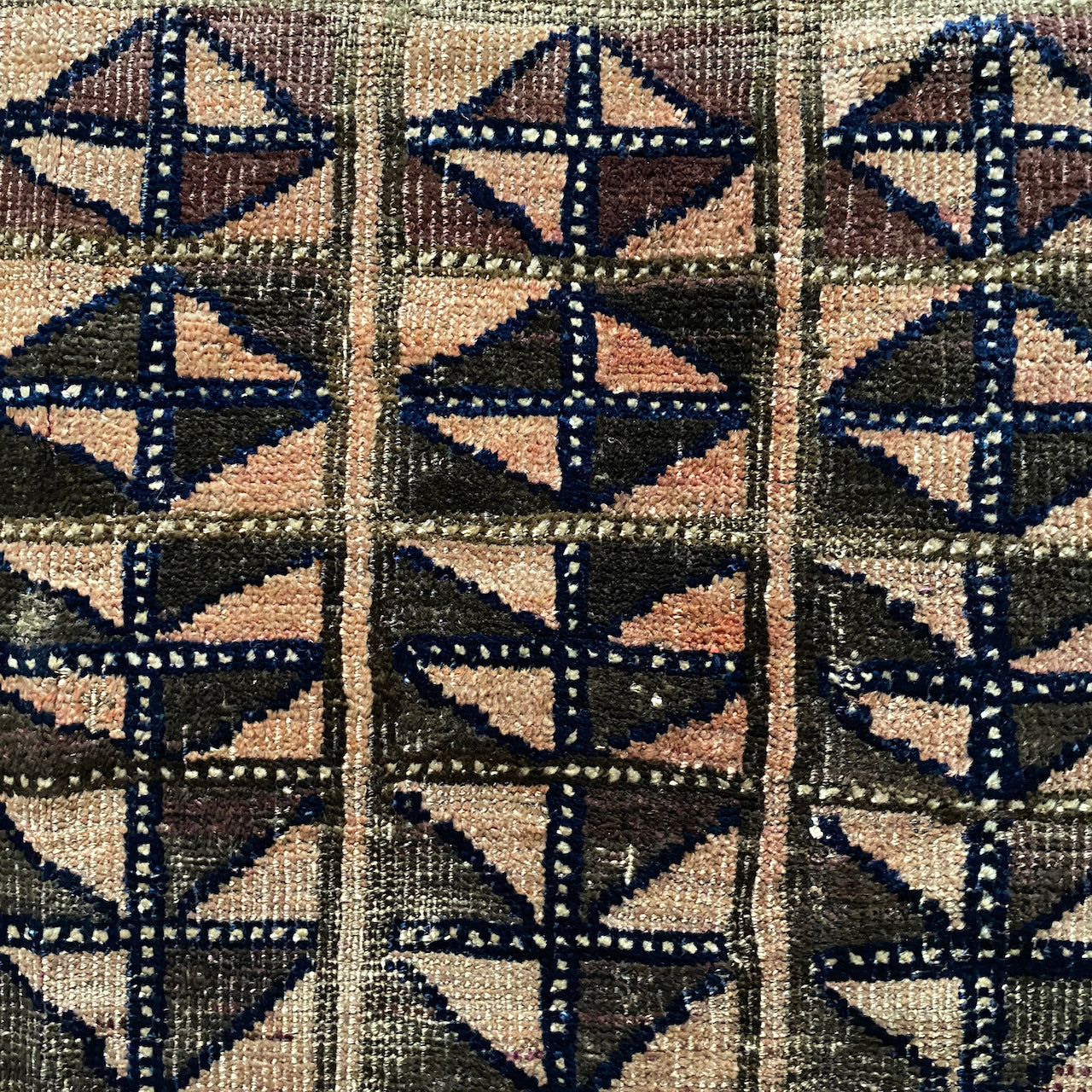 Tribe｜T-1622｜タイマニ｜アンティークラグ｜25-001｜200x140cm