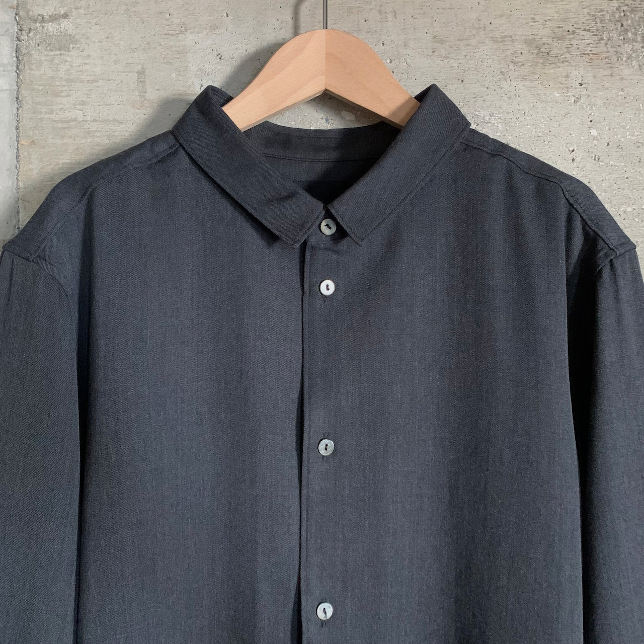 MITTAN｜SH-145｜ストレッチNMウールシャツ｜墨黒