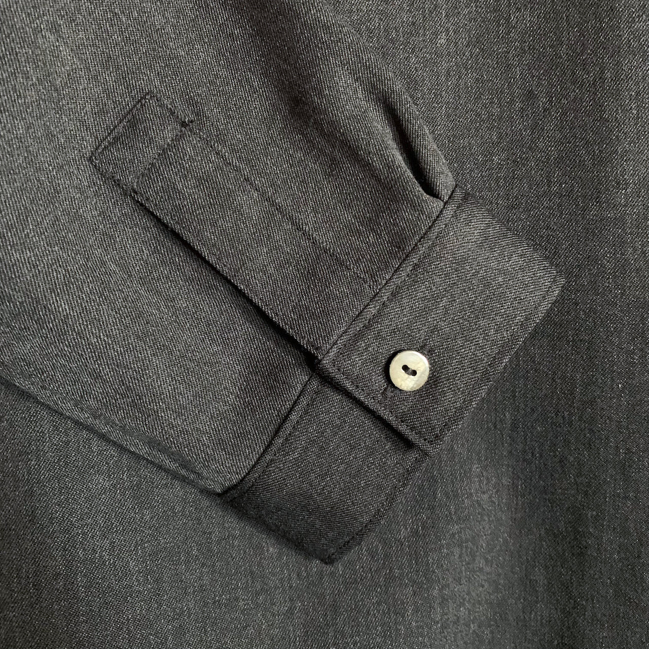 MITTAN｜SH-145｜ストレッチNMウールシャツ｜墨黒