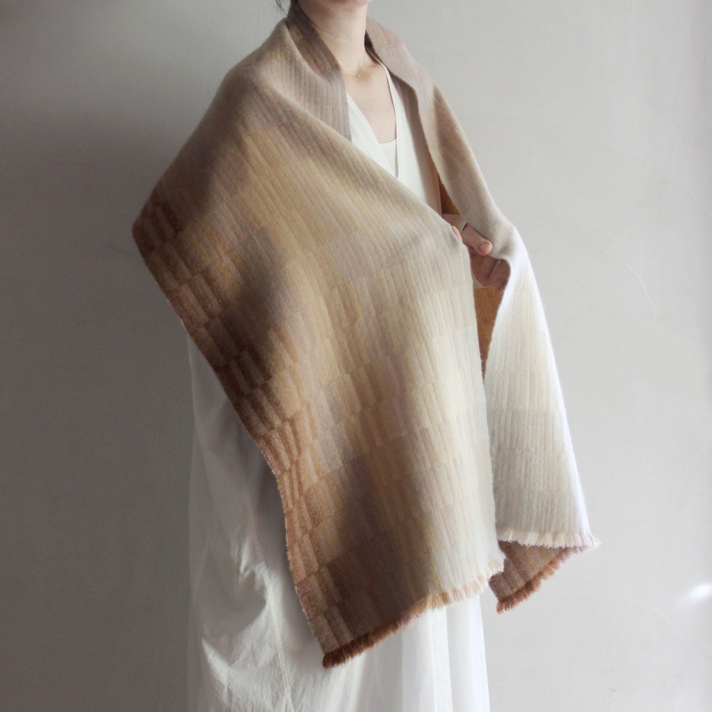 高見由香｜Yuka Takami｜カシミヤ二重織ストール 地層A｜M-15