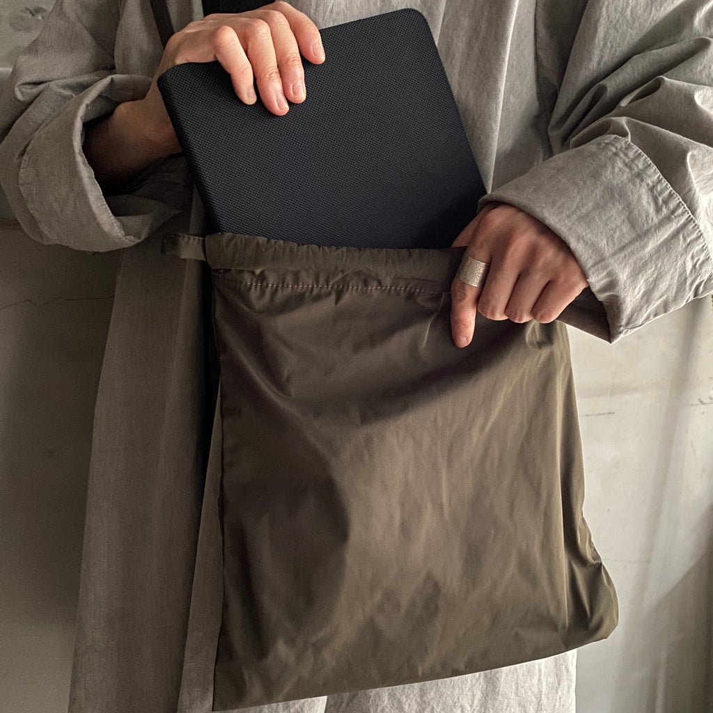 formuniform｜フォームユニフォーム｜ Drawstring Bag with Strap SS｜Khaki