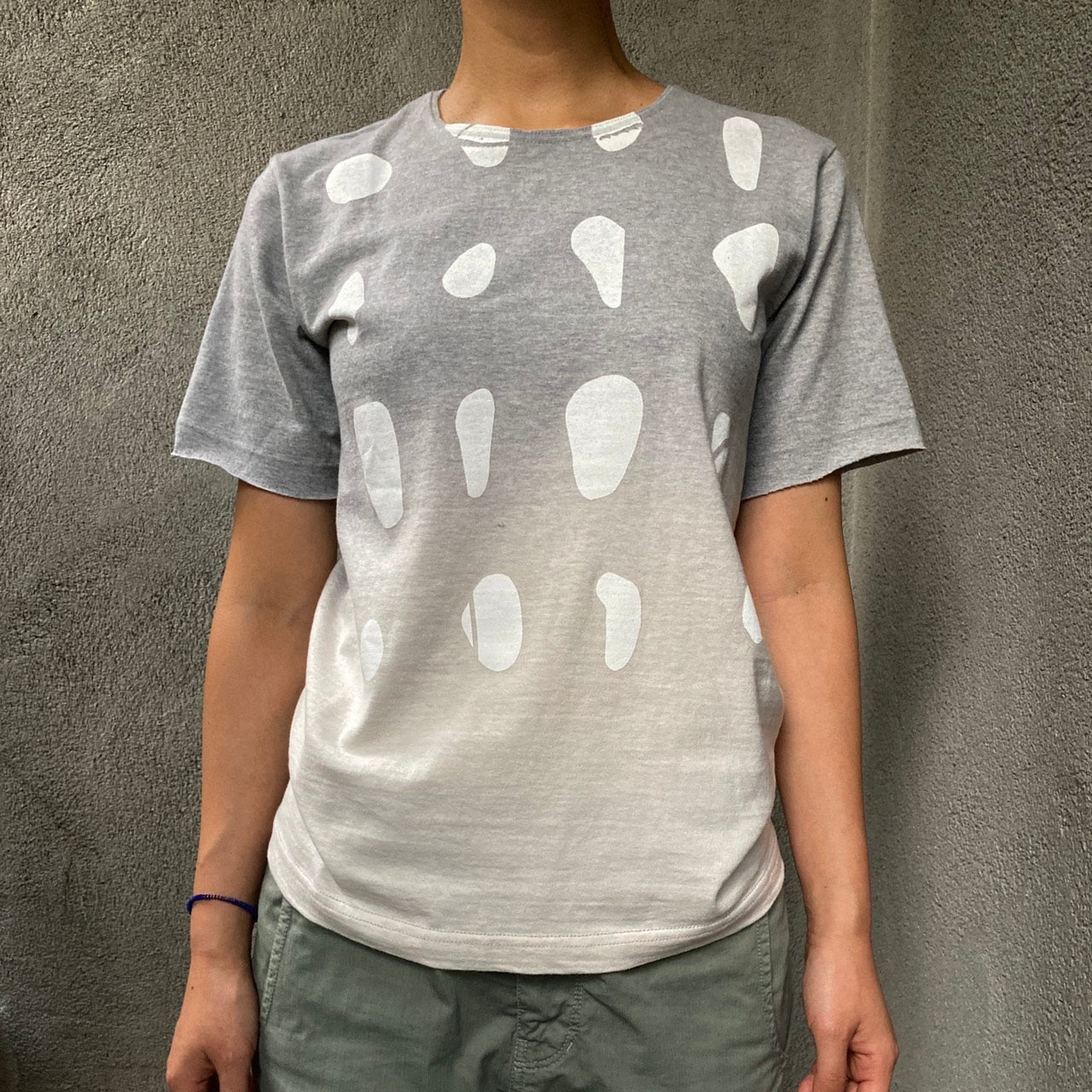 spoken words project × Roundabout ｜T-shirt stone｜Grey